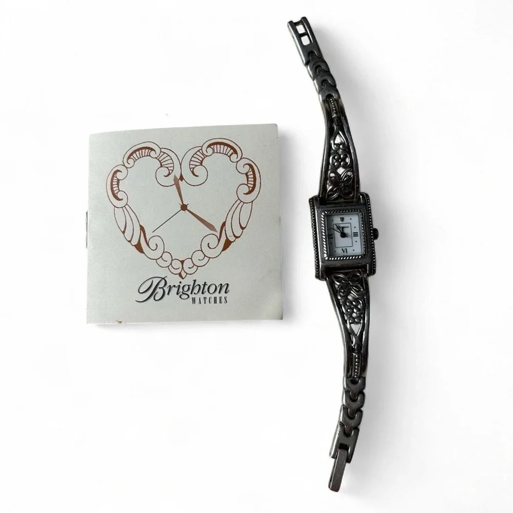Vintage Brighton “Hamilton” Watch + Original Tin Case – Timeless Style